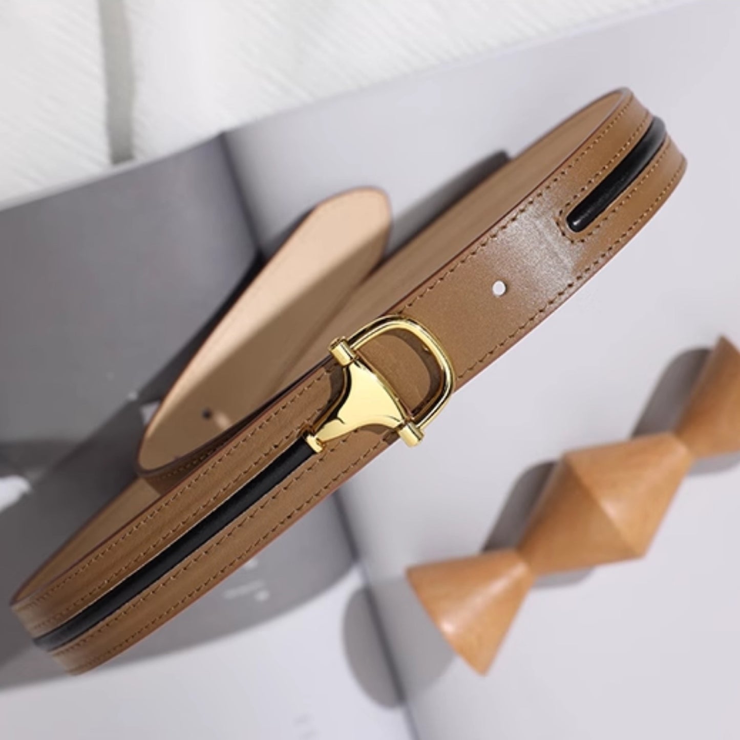 Vintage French Minimalist Leather Belt for Women | Full-Grain Cowhide | Maison Lulu